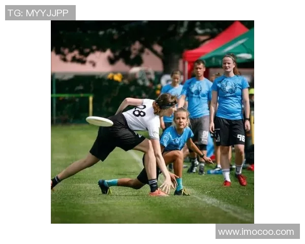 重庆飞盘队与北京飞盘队赛后状态分析与复盘总结